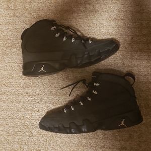 Used Mens Jordan 9 Anthracite size 10.5